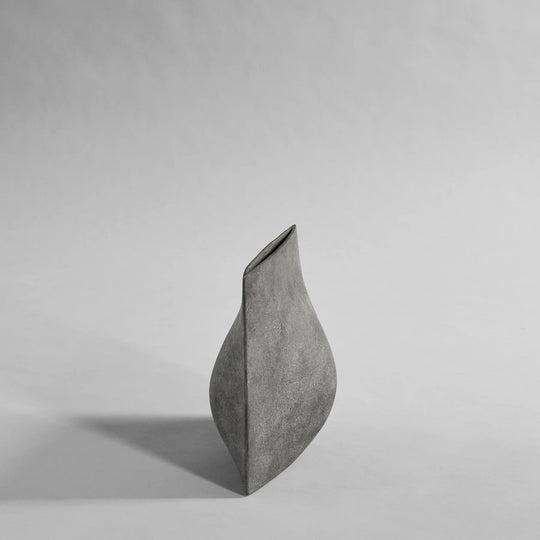 ORIGAMI VASE - SMALL - DARK GREY